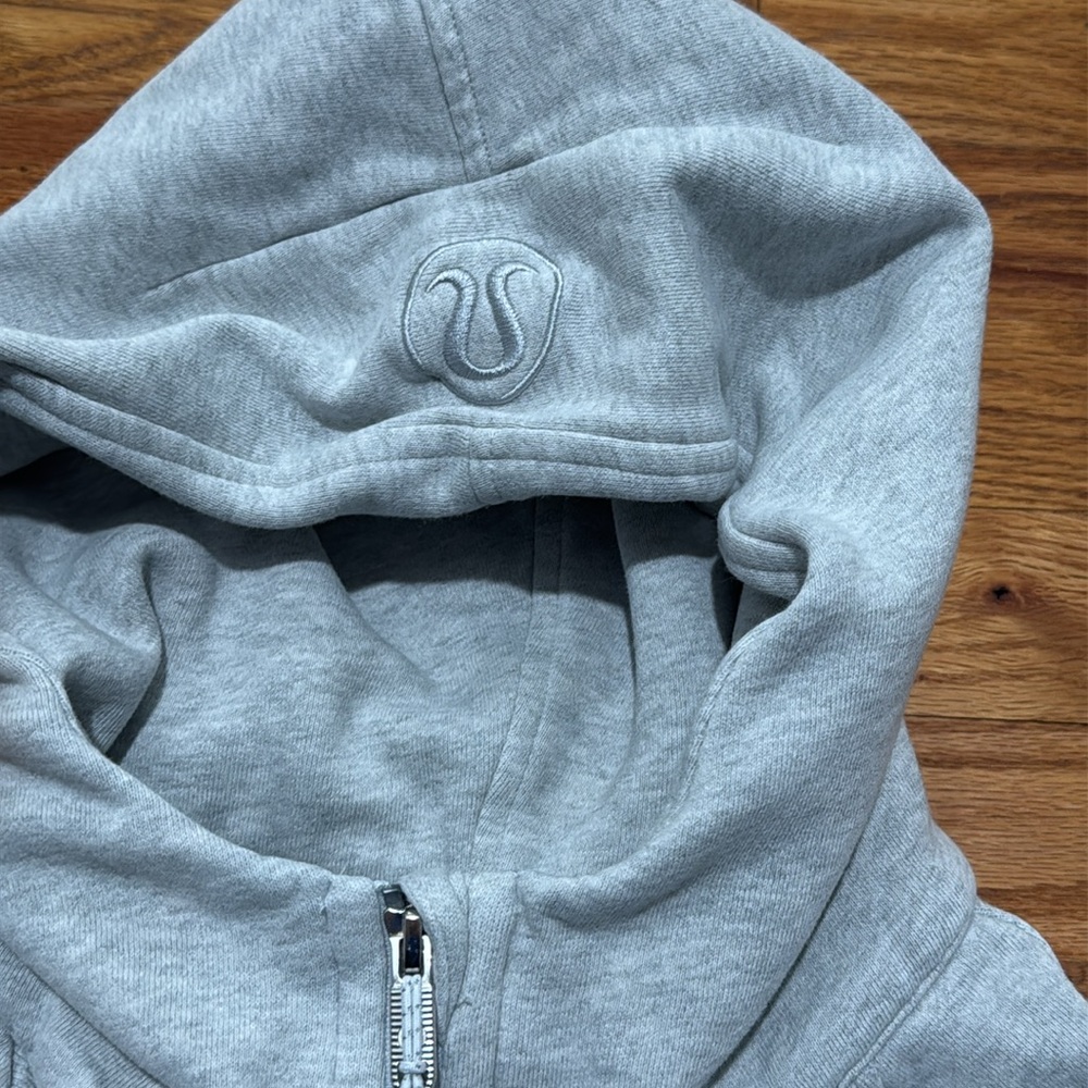 Lululemon oversized scuba XS/S - Picture 7 of 10